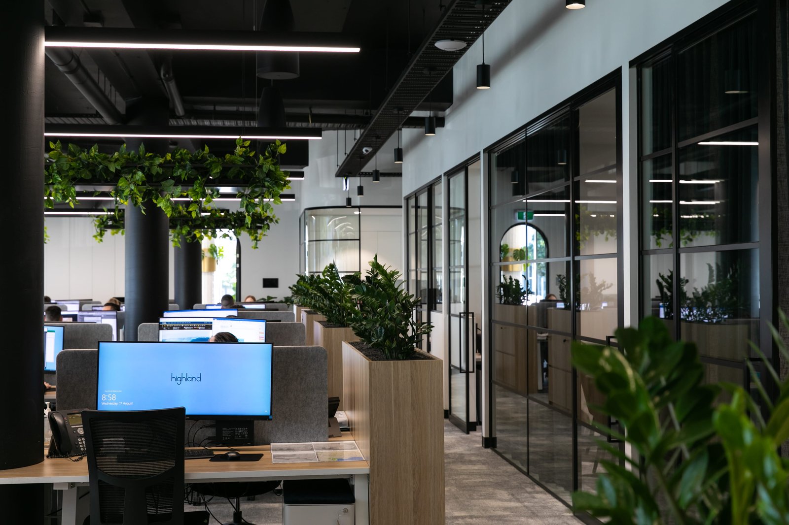 Highland Commercial Property